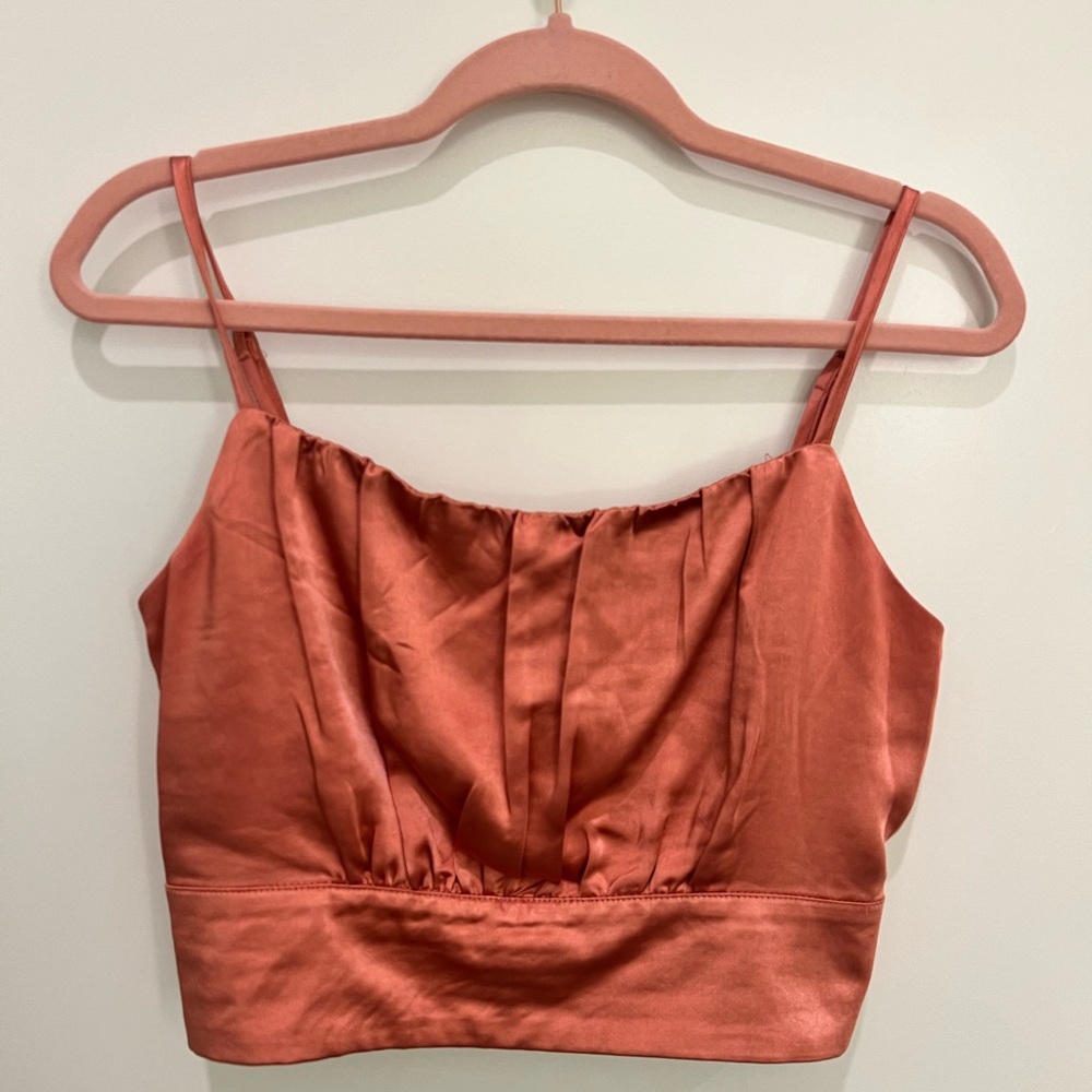 Lulu’s Satin Crop Top, Copper, Size Medium